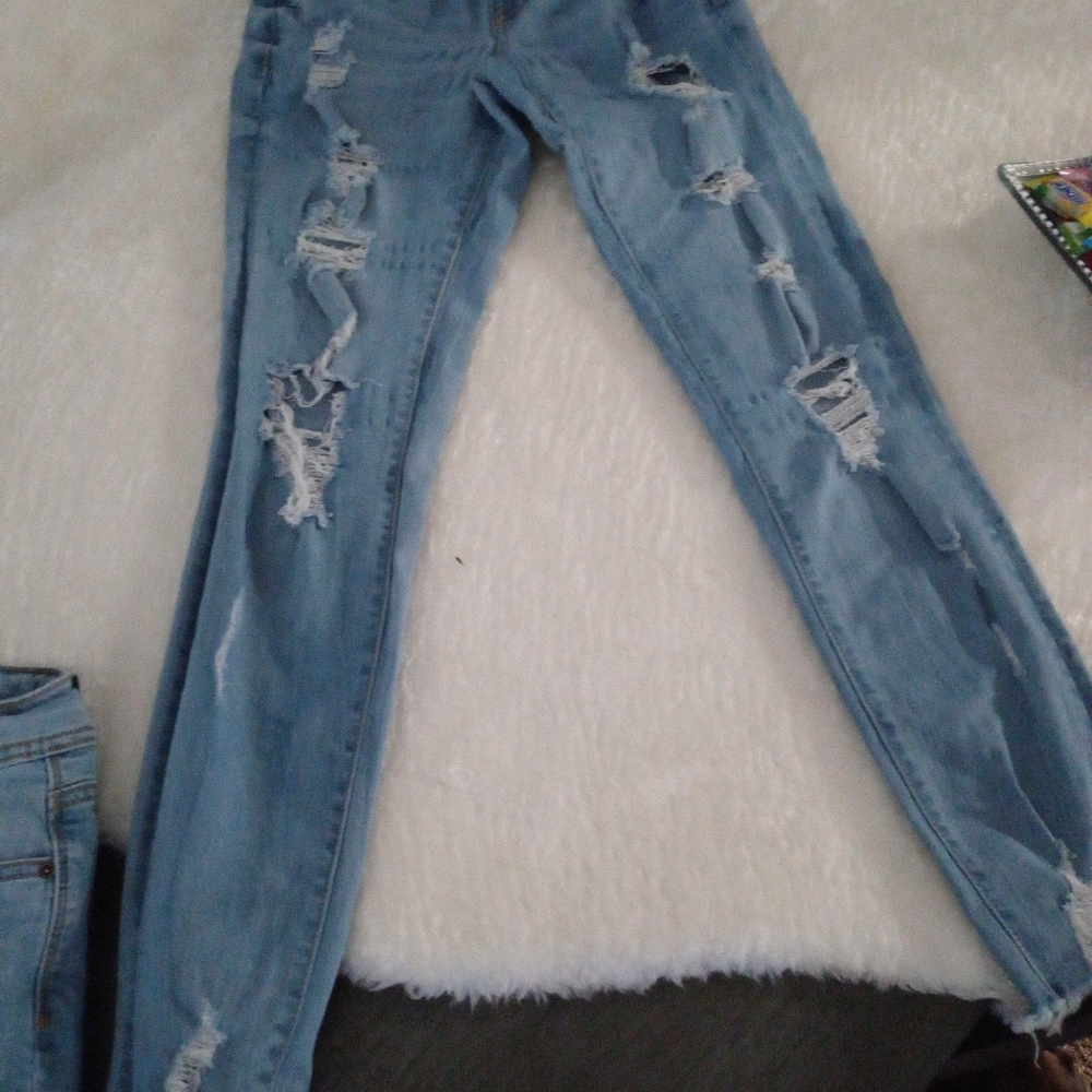 Ripped jeans
